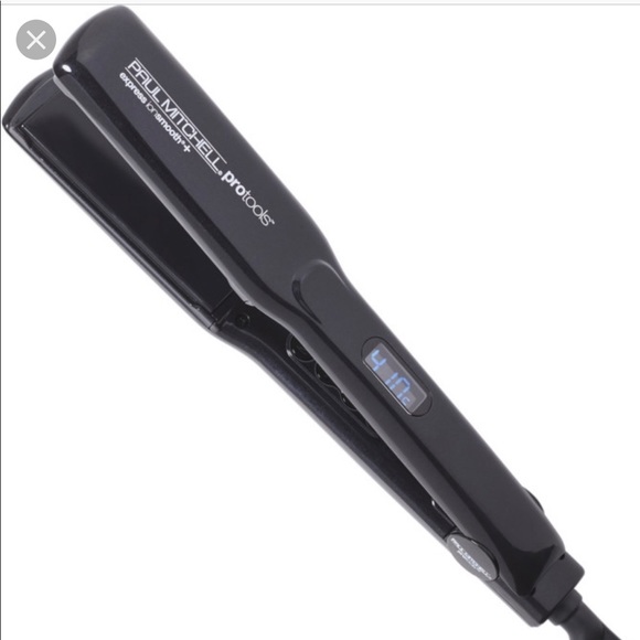 Accessories - Paul Mitchell Flat iron